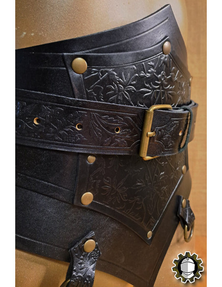 Corsé medieval cuero con cinturón... Corsé medieval cuero con cinturón...