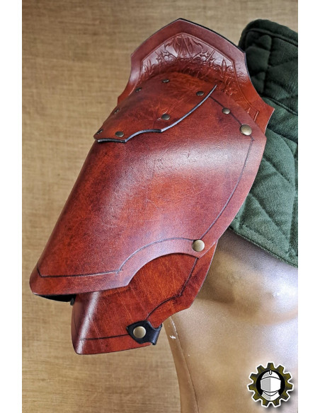 Middeleeuwse leren schouderstukken...