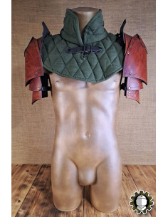 Middeleeuwse leren schouderstukken model Cicero, kleur bruin