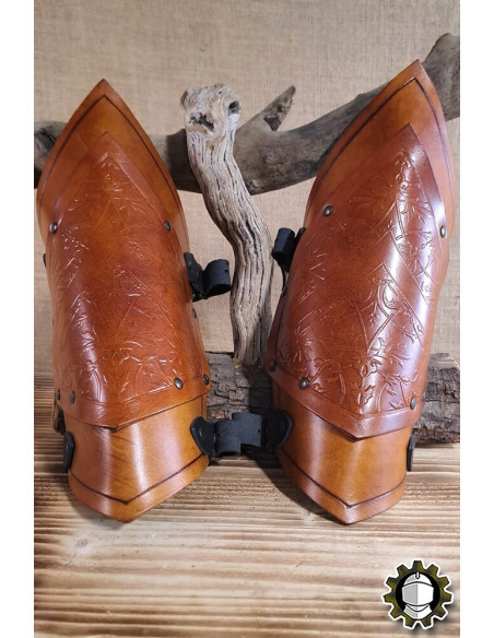 Brazaletes medievales cuero modelo...