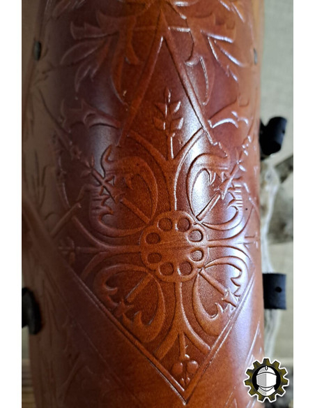 Middeleeuwse scheenbeschermers van...