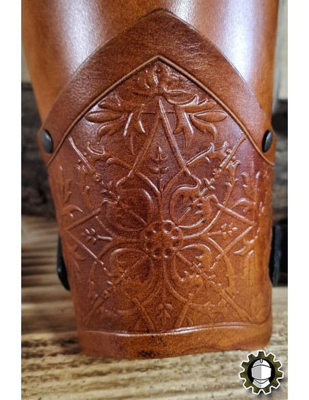 Mittelalterliche Lederarmbänder...