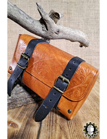 Middeleeuwse leren tas model Altair,...