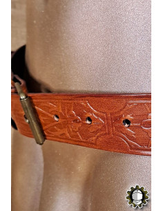 Middeleeuwse leren riem model Severian, kleur bruin 2