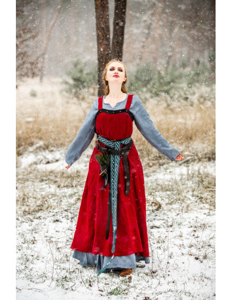 Viking overkleed Alena van linnen,...
