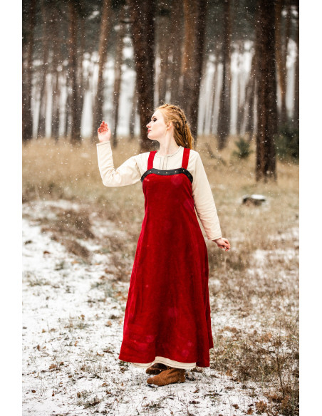 Viking overkleed Alena van linnen,...