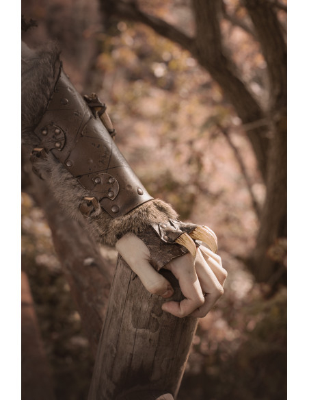 Bizarre lange armbanden model...