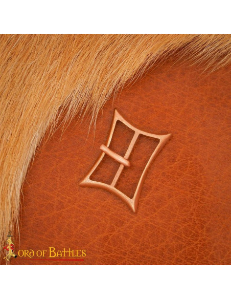 Middelalderbæltespænde i støbt bronze