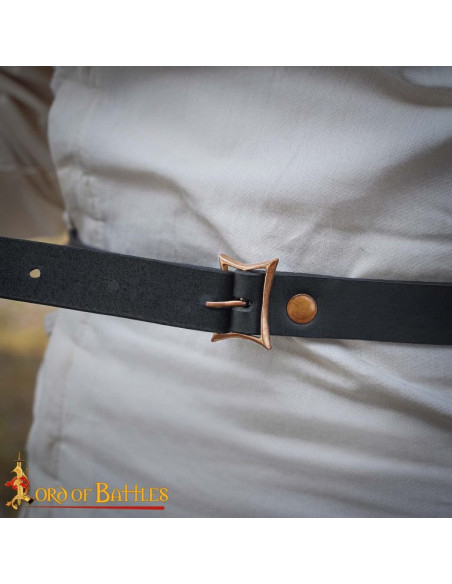 Hebilla de cinturón medieval de...