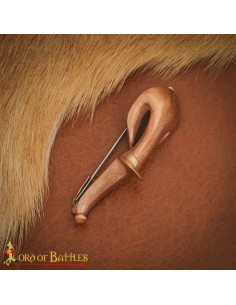 Romeinse fibula van brons: lengte 8,5 cm. 2