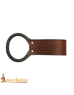 Keltischer Holster für Äxte aus braunem Leder 2