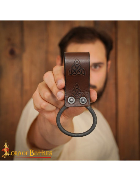 Keltischer Holster für Äxte aus...