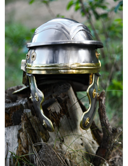 Casco imperial romano