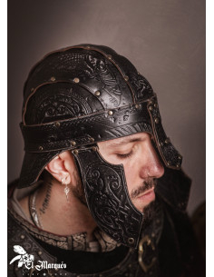 Spangenhelm Baldur hjelm i læder med indgraveringer
