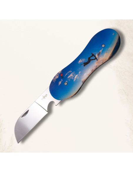 Third model Kitesurf kniv