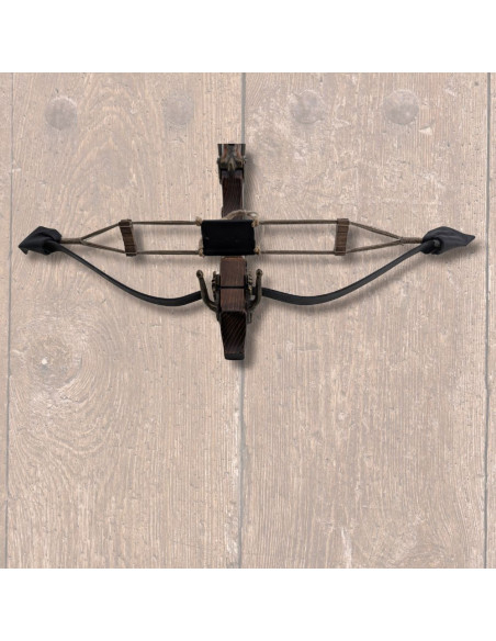 Middeleeuwse decoratieve kruisboog...