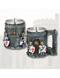 Mittelalterliche Tasse aus Harz der Templer-Ritter