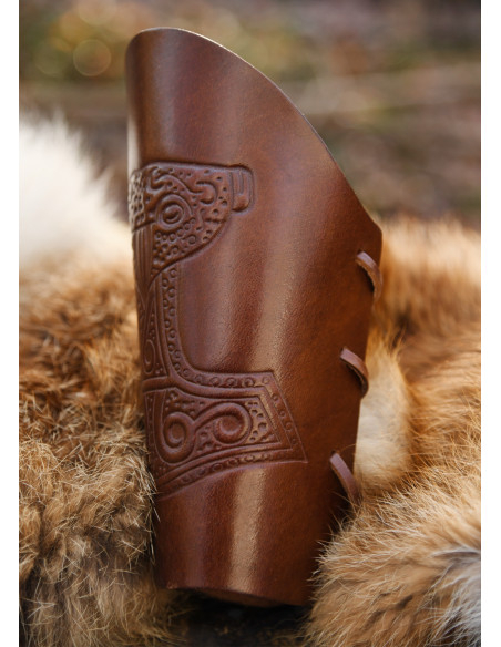 Thor's hamer armbanden in bruin