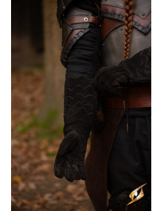 Guantes medievales de escamas en piel de ante, negros 2