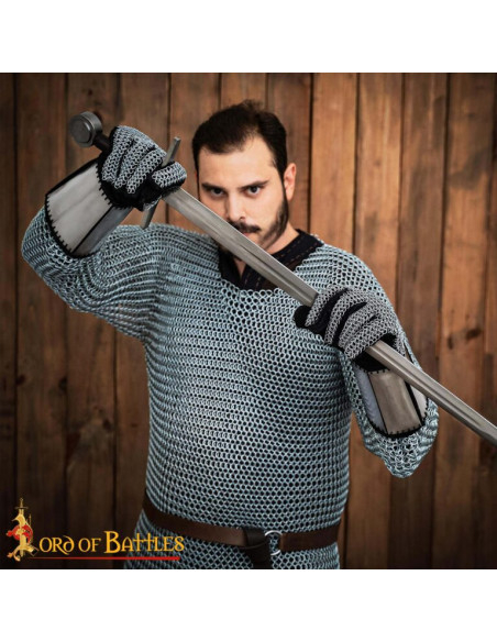 Ringbrynjehandsker fra senmiddelalderen