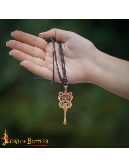 Keltisk vedhæng og ørerenser (6 cm)