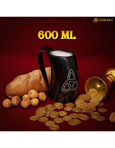 Jarra vikinga en cuerno natural (600...