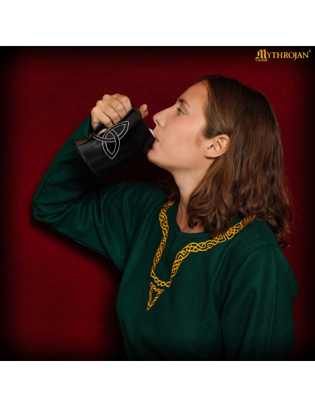 Vikingekrus i naturligt horn (600 ml.)