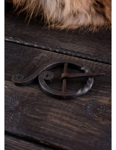 Bæltespænde håndsmiddet, ca. 7 cm i diameter