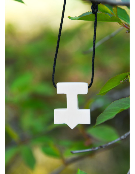 Thor-Hammer-Anhänger aus Knochen