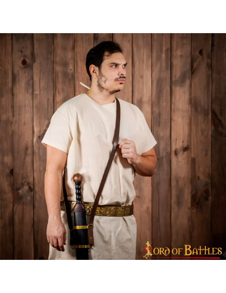 Tahalí medieval en cuero para espada...