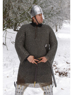 Platt ringekædehaube, Hauberk-model