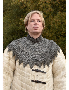 Bischofs mantle mit Lederbändern und Schnallen