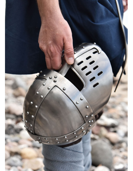 Norman Spangen Helm, Jahr 1180