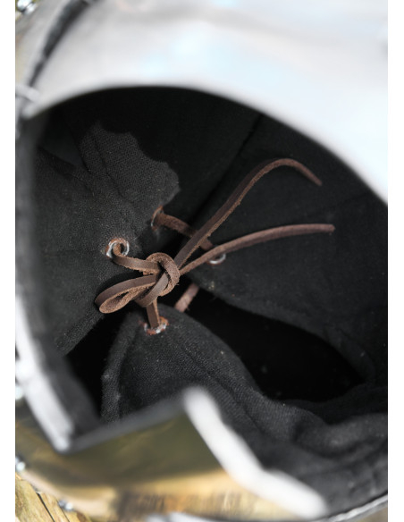 Spangenhelm mit Ohrenschützern und...