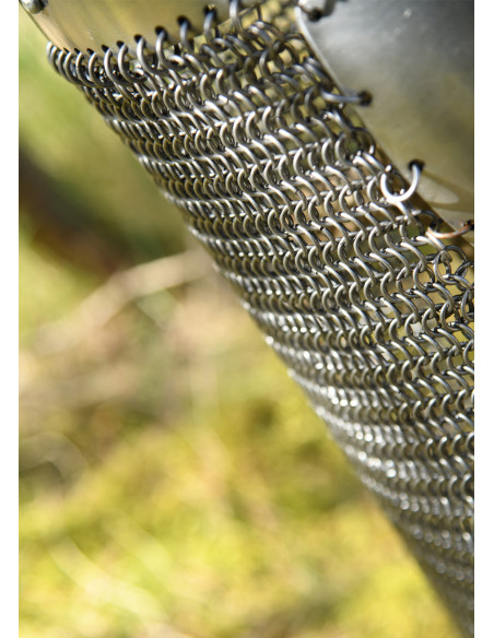 Spangen helm met oorbeschermers en...