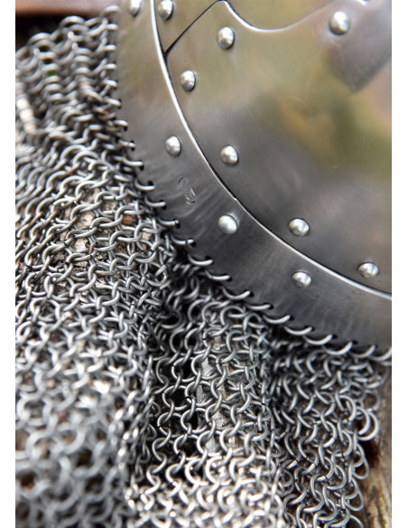 Spangenhjelm med øreværn og Aventail