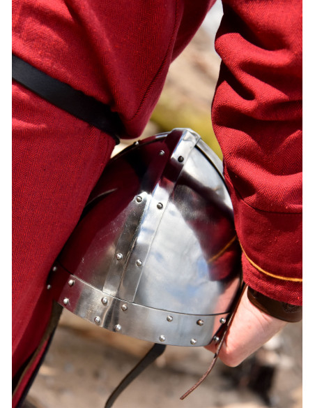 Functionele Spangenhelm-helm, s. elfde