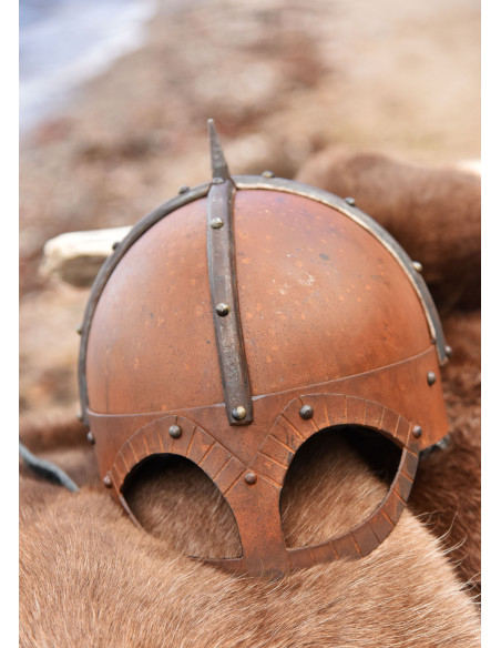 Casco Vikingo Gjermundbu con cota de... Casco Vikingo Gjermundbu con cota de...