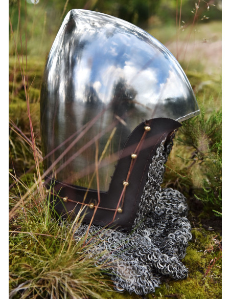 Battle-Ready Basin met ingebouwde beul Battle-Ready Basin met ingebouwde beul