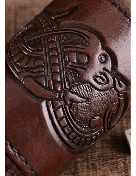 Vas til terninger af sort læder,...