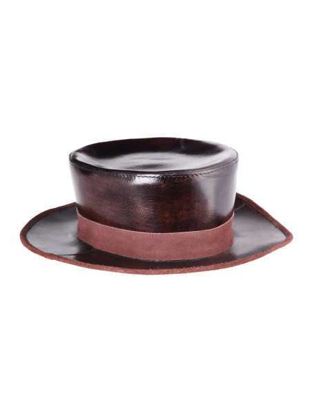Sombrero medieval de cuero con ala... Sombrero medieval de cuero con ala...