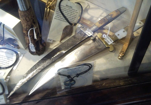 Cuchillos de Sástago del siglo XIX
