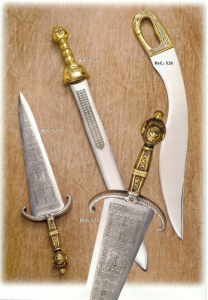 Dagas y pugios de colección2 208x300 - Il pugio romano o il pugnale romano
