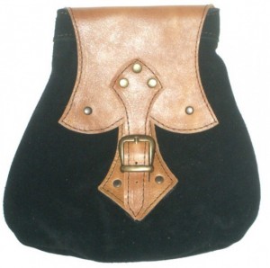 Bolsa Celta negra marrón 300x298 - Leather Medieval Handbags