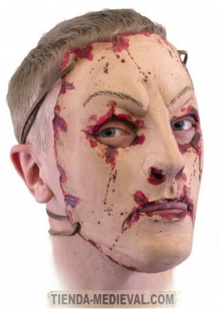 Máscara Elven ensangrentada 322x450 - Impacta con tu máscara de Halloween
