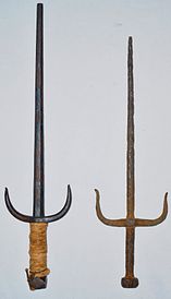 157px 2 antique sai - Japanese swords for martial arts