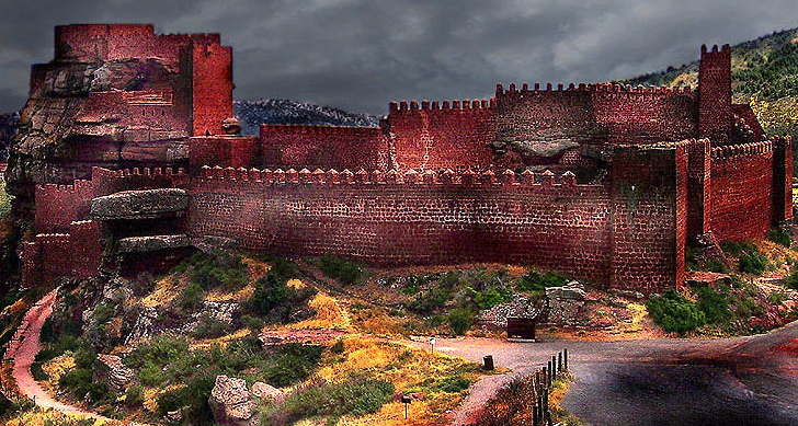 CASTILLO DE PERACENSE - El Castillo Medieval Alcazaba de Almería