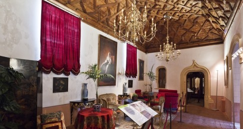 salon emperatriz esteban 485x258 custom - Castillo de Belmonte