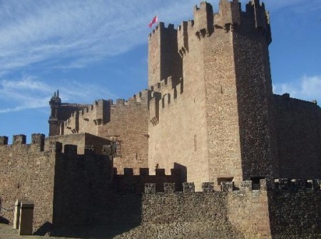 CASTILLO JAVIER TORRE 450x336 - Castillo de Javier