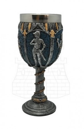 Cáliz medieval 294x450 - Copas y cálices decorativos medievales y de época